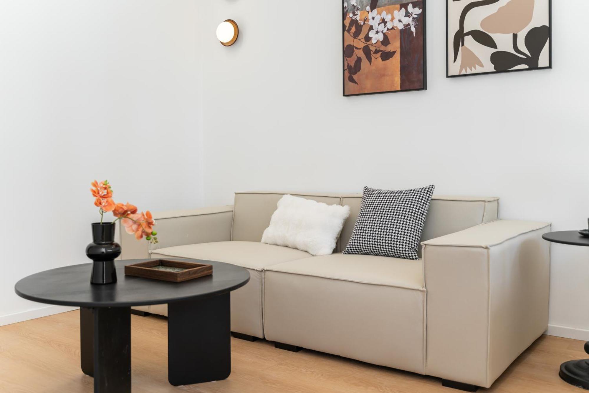 Shanghai Yi Du B&B - 150M Walk From Exit 5 Of Jiashan Road Metro Station 外观 照片